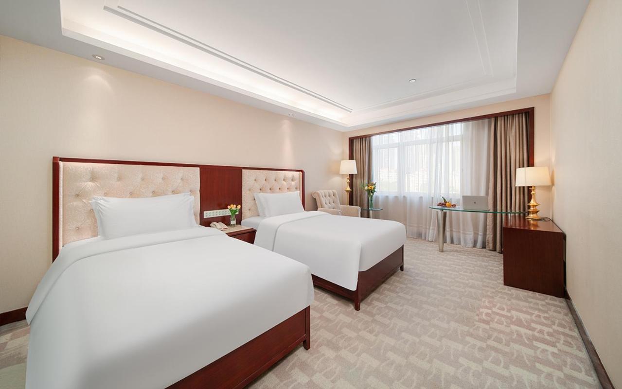 فندق Ramada Shenzhen Baoan المظهر الخارجي الصورة