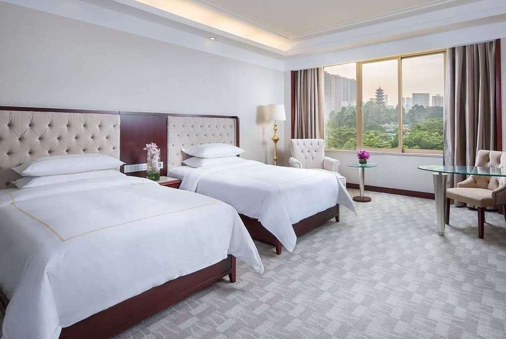 فندق Ramada Shenzhen Baoan الغرفة الصورة