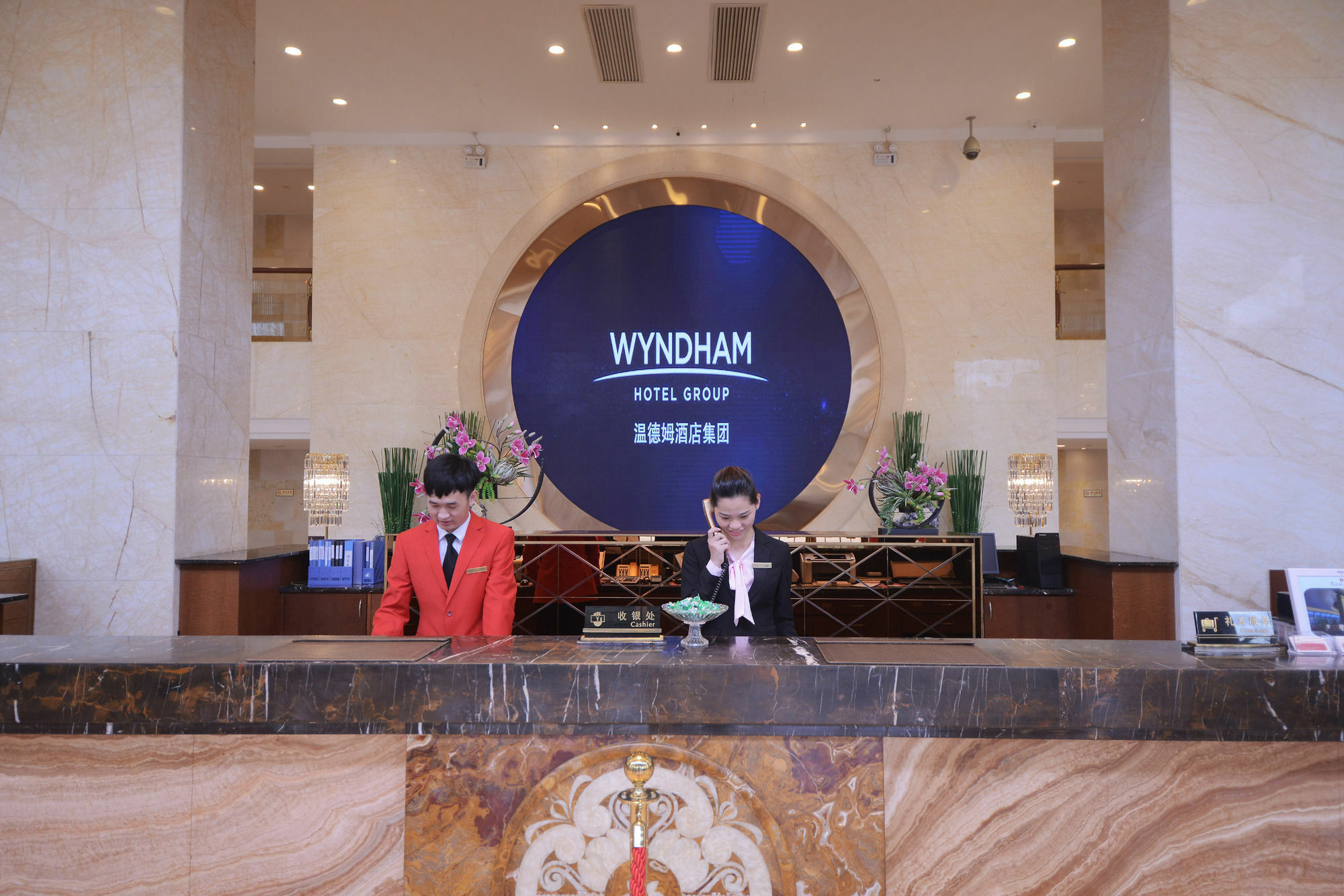 فندق Ramada Shenzhen Baoan المظهر الخارجي الصورة